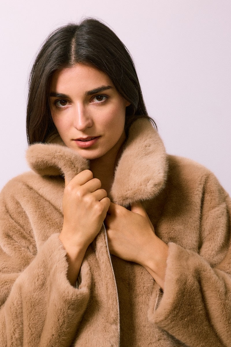 Veste Neva